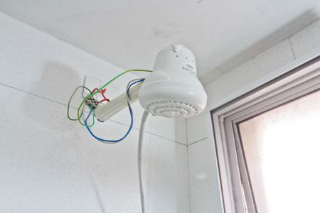 Apartamento à venda com 51m², 2 quartos e 1 vaga Apartamento à venda com 51m², 2 quartos e 1 vagaBanheiro