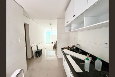 Apartamento para alugar com 60m², 2 quartos e 1 vaga