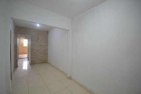 Casa para alugar com 99m², 3 quartos e sem vaga Casa para alugar com 99m², 3 quartos e sem vagaSala