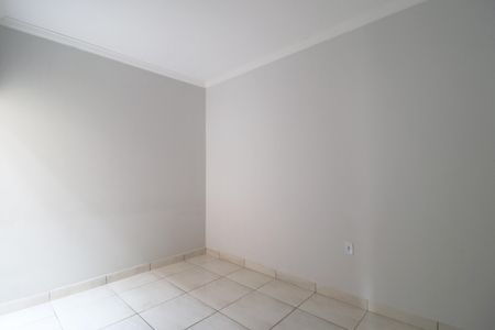 Casa para alugar com 53m², 2 quartos e 2 vagasQuarto 1