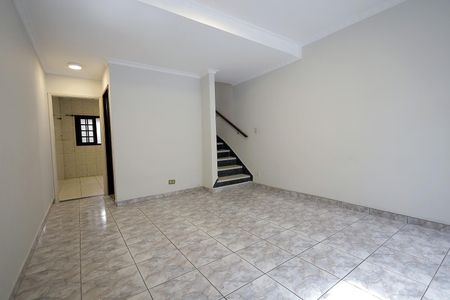 Casa para alugar com 100m², 2 quartos e 1 vaga Casa para alugar com 100m², 2 quartos e 1 vagaSala