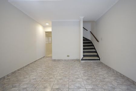 Casa para alugar com 100m², 2 quartos e 1 vaga Casa para alugar com 100m², 2 quartos e 1 vagaSala