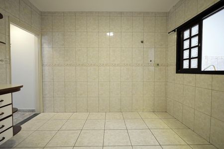 Casa para alugar com 100m², 2 quartos e 1 vaga Casa para alugar com 100m², 2 quartos e 1 vagaCozinha