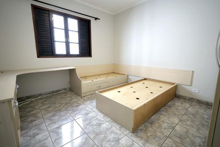 Casa para alugar com 100m², 2 quartos e 1 vaga Casa para alugar com 100m², 2 quartos e 1 vagaQuarto 1