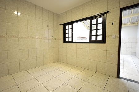 Casa para alugar com 100m², 2 quartos e 1 vaga Casa para alugar com 100m², 2 quartos e 1 vagaCozinha