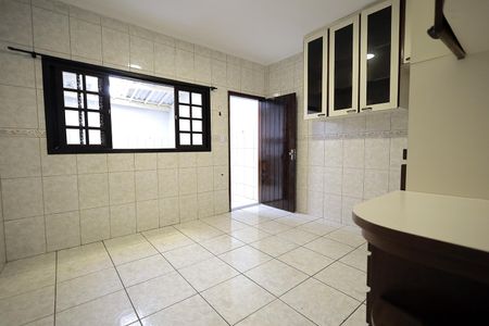 Casa para alugar com 100m², 2 quartos e 1 vaga Casa para alugar com 100m², 2 quartos e 1 vagaCozinha