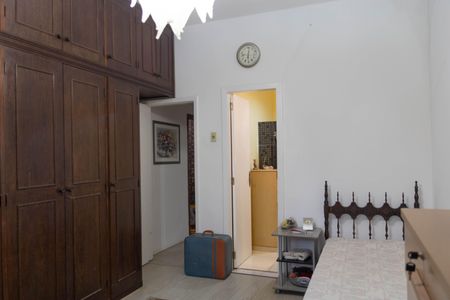 Casa à venda com 360m², 3 quartos e 3 vagasSuíte 2