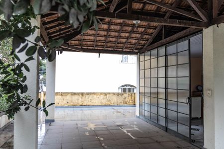 Casa à venda com 360m², 3 quartos e 3 vagasTerraço