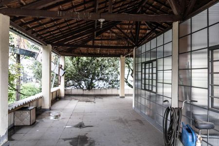 Casa à venda com 360m², 3 quartos e 3 vagasTerraço