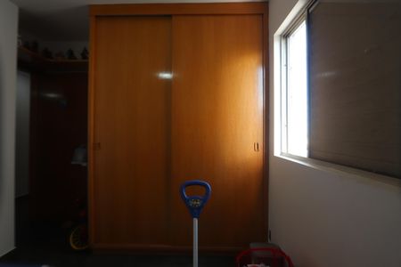 Apartamento à venda com 75m², 3 quartos e 1 vagaQuarto 2