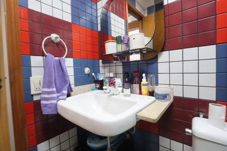 Apartamento à venda com 75m², 3 quartos e 1 vagaBanheiro