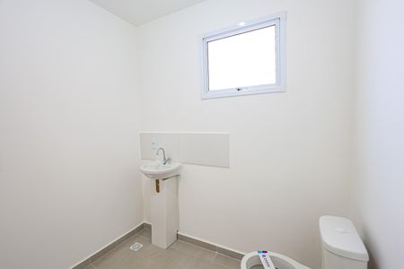 Apartamento para alugar com 52m², 2 quartos e 1 vaga Apartamento para alugar com 52m², 2 quartos e 1 vagaBanheiro