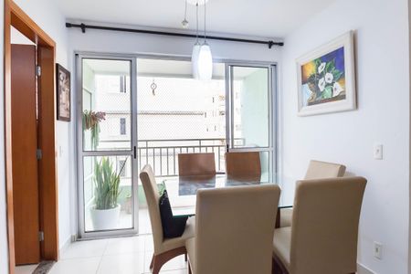 Apartamento à venda com 105m², 4 quartos e 3 vagas Apartamento à venda com 105m², 4 quartos e 3 vagasSala de Jantar