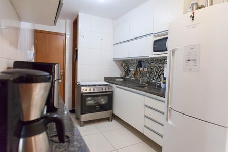 Apartamento à venda com 105m², 4 quartos e 3 vagas Apartamento à venda com 105m², 4 quartos e 3 vagasCozinha
