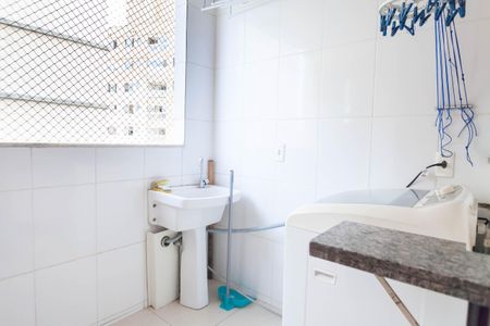 Apartamento à venda com 105m², 4 quartos e 3 vagas Apartamento à venda com 105m², 4 quartos e 3 vagasÁrea de Serviço