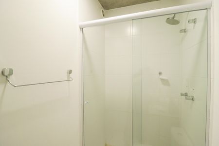 Studio à venda com 45m², 0 quarto e sem vaga Studio à venda com 45m², 0 quarto e sem vagaBanheiro