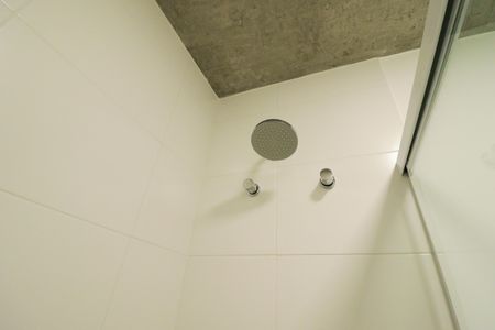 Studio à venda com 45m², 0 quarto e sem vaga Studio à venda com 45m², 0 quarto e sem vagaBanheiro