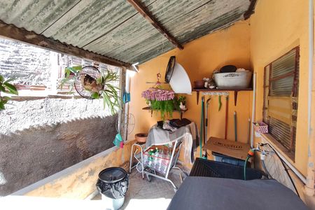 Casa à venda com 300m², 4 quartos e 1 vaga Casa à venda com 300m², 4 quartos e 1 vagaCasa 2 - Área de serviço