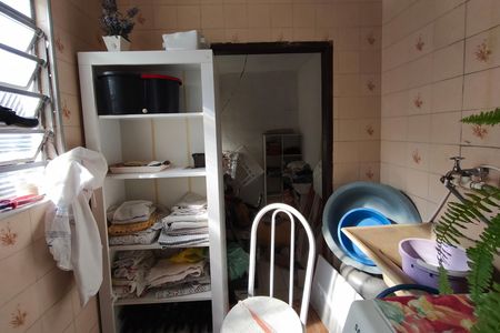 Casa à venda com 300m², 4 quartos e 1 vaga Casa à venda com 300m², 4 quartos e 1 vagaÁrea de Serviço