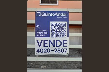 Casa à venda com 330m², 5 quartos e 6 vagasplaquinha