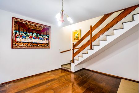 Casa à venda com 330m², 5 quartos e 6 vagasSala 2