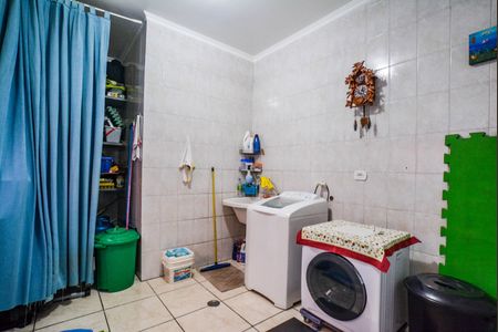 Casa à venda com 330m², 5 quartos e 6 vagasÁrea de Serviço