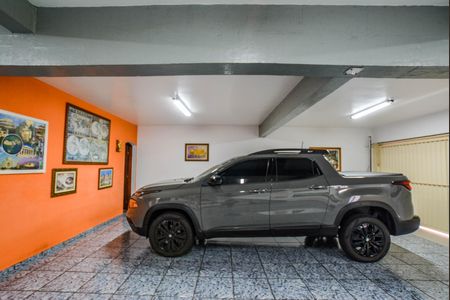 Casa à venda com 330m², 5 quartos e 6 vagasGaragem