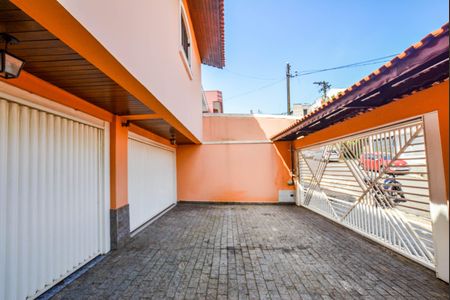 Casa à venda com 330m², 5 quartos e 6 vagasGaragem