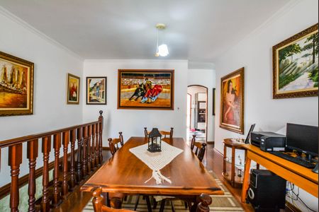 Casa à venda com 330m², 5 quartos e 6 vagasSala 1