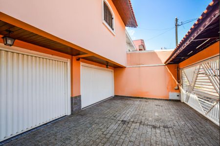 Casa à venda com 330m², 5 quartos e 6 vagasGaragem