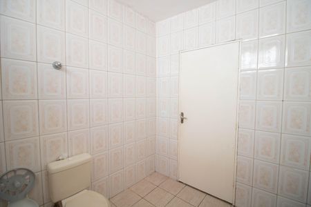 Casa à venda com 250m², 3 quartos e 3 vagasBANHEIRO