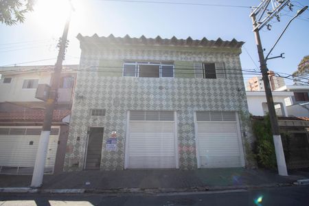 Casa à venda com 250m², 3 quartos e 3 vagasFACHADA