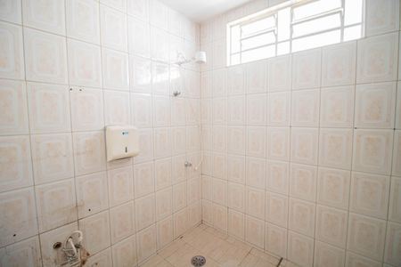 Casa à venda com 250m², 3 quartos e 3 vagasBANHEIRO