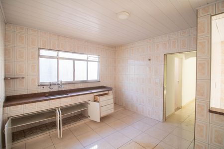 Casa à venda com 250m², 3 quartos e 3 vagasCOZINHA