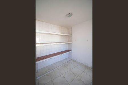 Casa à venda com 250m², 3 quartos e 3 vagasDISPENSA