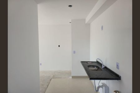 Apartamento à venda com 46m², 2 quartos e 1 vaga Apartamento à venda com 46m², 2 quartos e 1 vagaCozinha e Área de Serviço