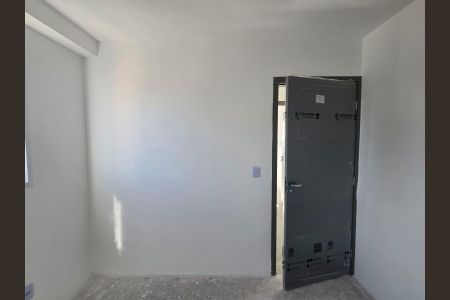 Apartamento à venda com 46m², 2 quartos e 1 vaga Apartamento à venda com 46m², 2 quartos e 1 vagaQuarto 02