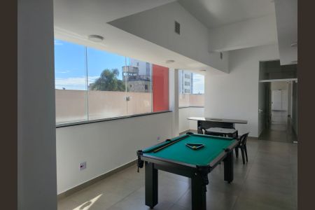 Apartamento à venda com 46m², 2 quartos e 1 vaga Apartamento à venda com 46m², 2 quartos e 1 vagaSalão de jogos