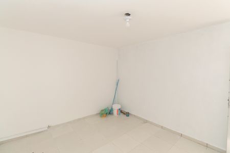 Sala de casa para alugar com 1 quarto, 23m² em Parque Ramos Freitas, São Paulo