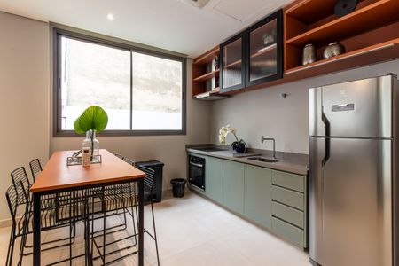 Studio para alugar com 25m², 1 quarto e sem vaga Studio para alugar com 25m², 1 quarto e sem vagaSalão de Festas