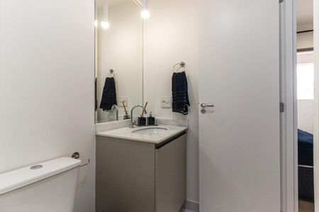 Studio para alugar com 25m², 1 quarto e sem vaga Studio para alugar com 25m², 1 quarto e sem vagaBanheiro