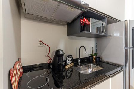 Studio para alugar com 25m², 1 quarto e sem vaga Studio para alugar com 25m², 1 quarto e sem vagaCozinha