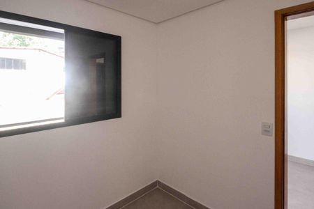 Quarto de apartamento para alugar com 2 quartos, 40m² em São Lucas, São Paulo