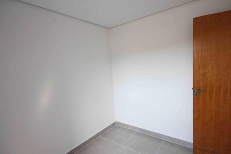 Quarto 02 de apartamento para alugar com 2 quartos, 40m² em São Lucas, São Paulo