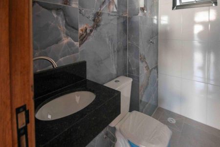 Apartamento para alugar com 40m², 2 quartos e sem vaga Apartamento para alugar com 40m², 2 quartos e sem vagaBanheiro