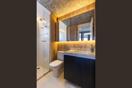 Studio para alugar com 29m², 1 quarto e 1 vaga Studio para alugar com 29m², 1 quarto e 1 vagaBanheiro