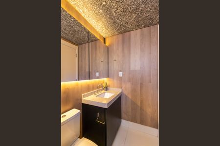 Studio para alugar com 29m², 1 quarto e 1 vaga Studio para alugar com 29m², 1 quarto e 1 vagaBanheiro