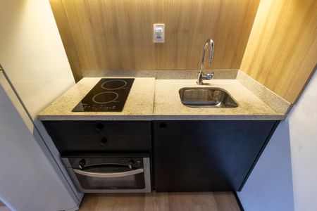 Studio para alugar com 29m², 1 quarto e 1 vaga Studio para alugar com 29m², 1 quarto e 1 vagaCozinha