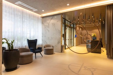 Studio para alugar com 29m², 1 quarto e 1 vaga Studio para alugar com 29m², 1 quarto e 1 vagaHall social