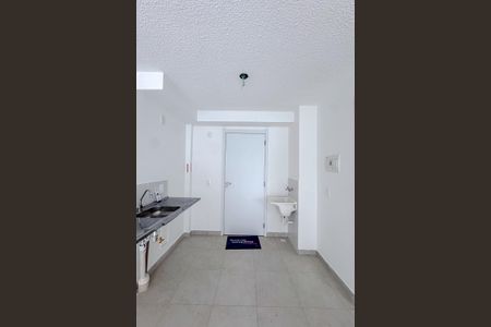 Apartamento para alugar com 27m², 1 quarto e sem vaga Apartamento para alugar com 27m², 1 quarto e sem vagaCozinha e Área de Serviço